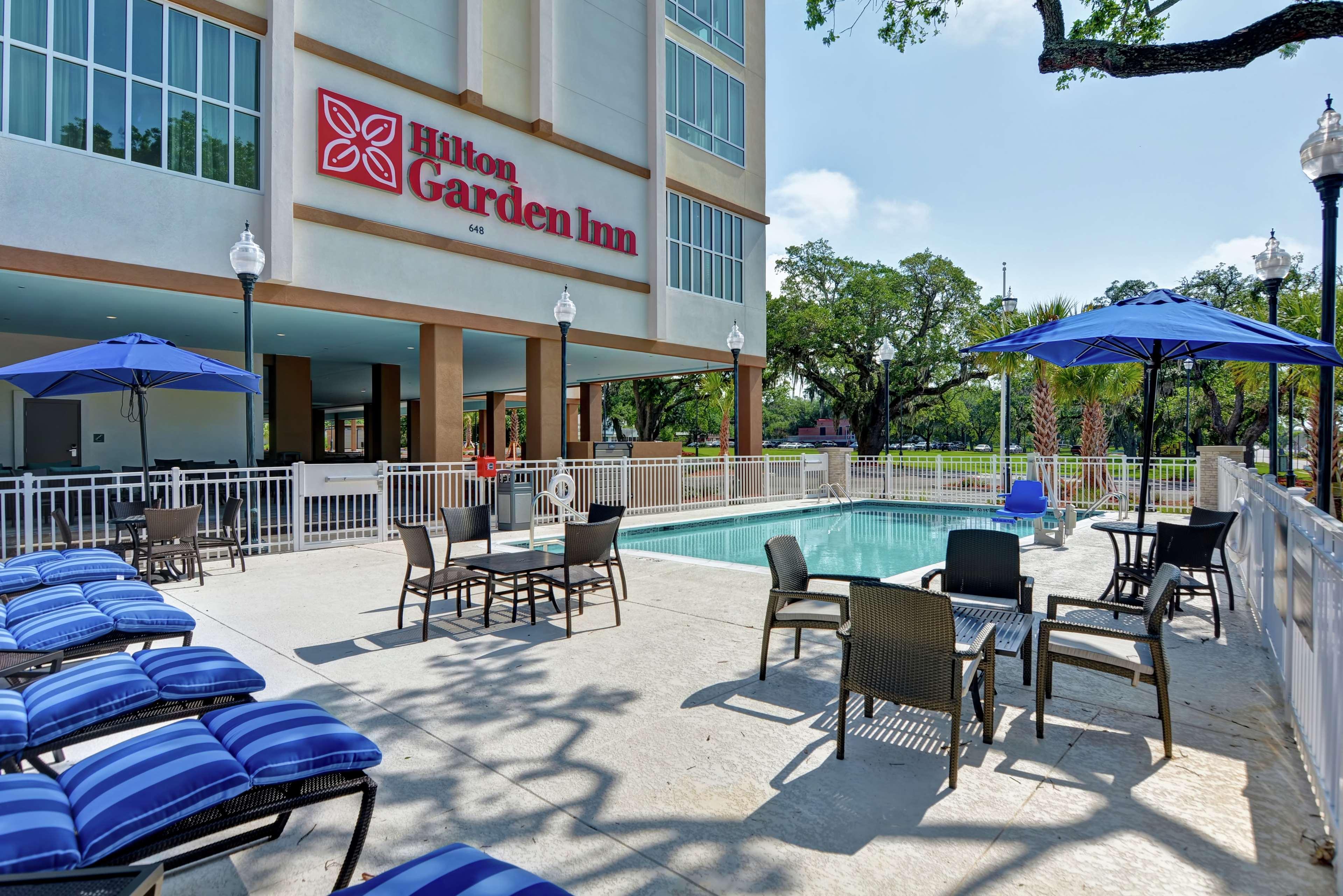 Hilton Garden Inn Biloxi Exterior photo